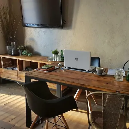 Tamka Chopin Apartment Warsaw